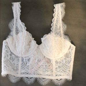 Victoria’s Secret underwire bra. 32B